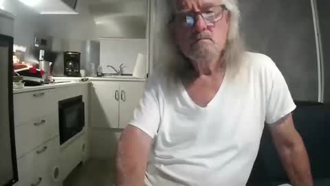 chuck3355257141 online show from 07.02.26