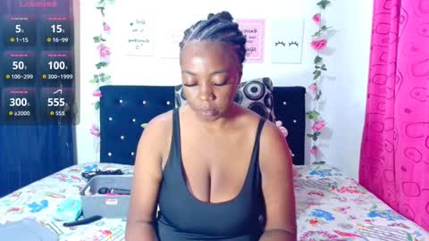 Snapshot of ciaraebonyxxx chatting on 09.11.25 ciaraebonyxxx online show from 09.11.25