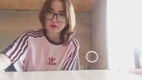 Snapshot of cicelyphaup chatting on 06.25.26 Olivia online show from 06.25.26