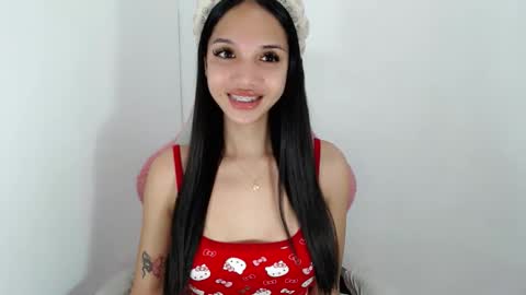 Snapshot of cici_02 chatting on 05.04.26 call me Cici online show from 05.04.26