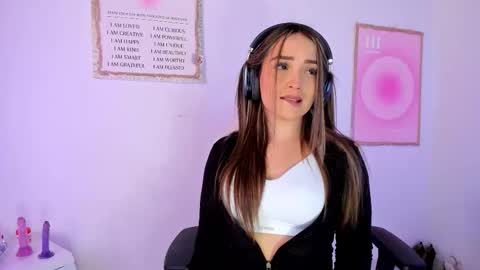 Ciindy Lovers online show from 01.08.26