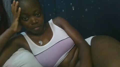 cilia petite online show from 03.06.25