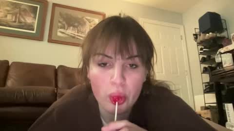 cinnamonjaxin online show from 12.19.24