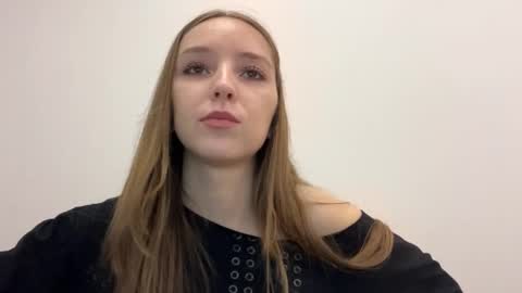 Aurora online show from 05.16.26