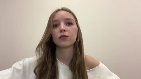 Aurora online show from 05.19.26