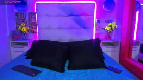 cinthya_walker1 online show from 05.29.26