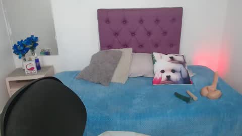 cinthyagomez6 online show from 02.03.25