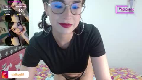 cinthyagomez6 online show from 12.18.25