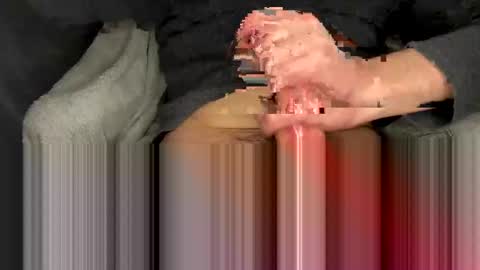 Snapshot of circlejerkslutt chatting on 11.08.25 join the circle online show from 11.08.25