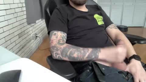 circleofsix online show from 01.06.25