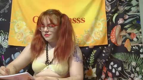 Snapshot of ciricesinsss chatting on 01.19.25 Circe online show from 01.19.25