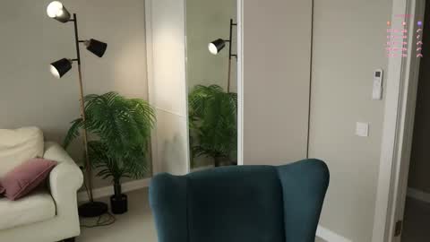 Snapshot of cirilada chatting on 10.14.25 Sandy online show from 10.14.25