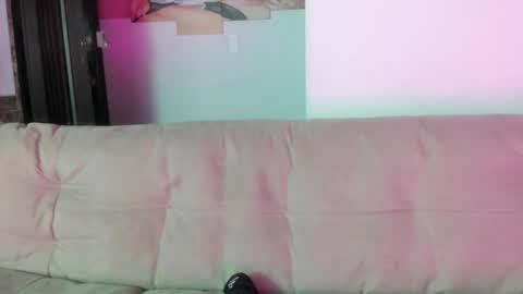 Snapshot of cirosky_elchicopolla chatting on 03.02.26 cirosky_elchicopolla online show from 03.02.26