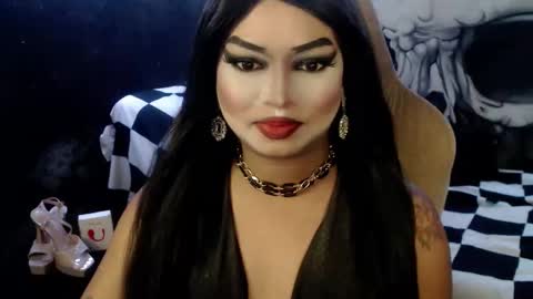 QUEEN CESS online show from 01.15.26