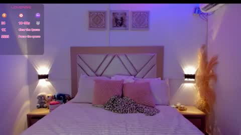 Claire 3 online show from 02.25.26