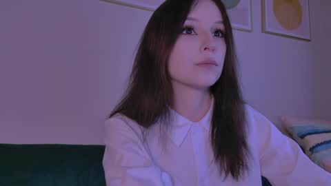 Claire Bennett online show from 04.13.26