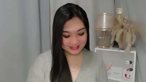 Snapshot of claire_wntr chatting on 05.24.26 CLAIRE online show from 05.24.26