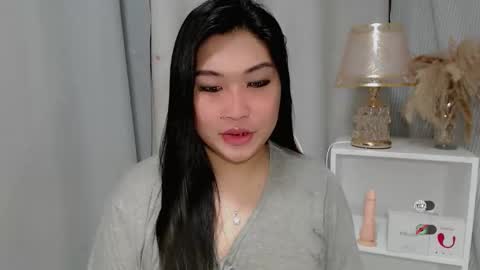 Snapshot of claire_wntr chatting on 05.31.26 CLAIRE online show from 05.31.26
