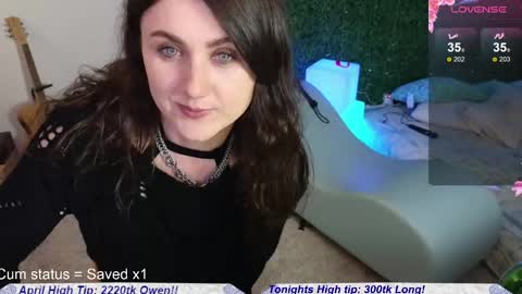 Claire online show from 04.23.26