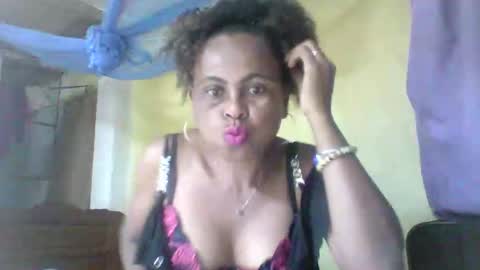 Snapshot of clairette9794 chatting on 06.09.26 clairette9794 online show from 06.09.26