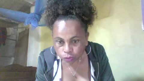 Snapshot of clairette9794 chatting on 06.10.26 clairette9794 online show from 06.10.26