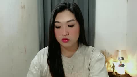 CLAIRE online show from 10.15.25