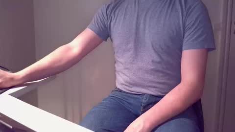 clamshive7 online show from 03.11.26