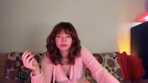 Snapshot of clancyosbourne chatting on 01.06.25 Clancy online show from 01.06.25