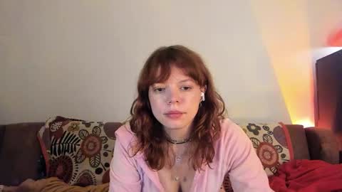 Snapshot of clancyosbourne chatting on 01.23.25 Clancy online show from 01.23.25