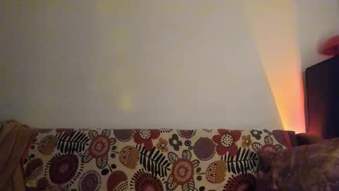 Snapshot of clancyosbourne chatting on 01.25.25 Clancy online show from 01.25.25