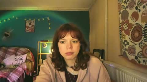 Snapshot of clancyosbourne chatting on 02.27.25 Clancy online show from 02.27.25