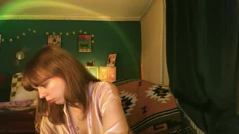 Snapshot of clancyosbourne chatting on 09.25.25 Clancy online show from 09.25.25