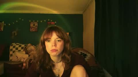 Snapshot of clancyosbourne chatting on 09.27.25 Clancy online show from 09.27.25