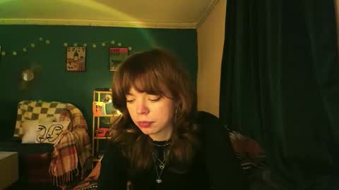 Snapshot of clancyosbourne chatting on 11.09.25 Clancy online show from 11.09.25