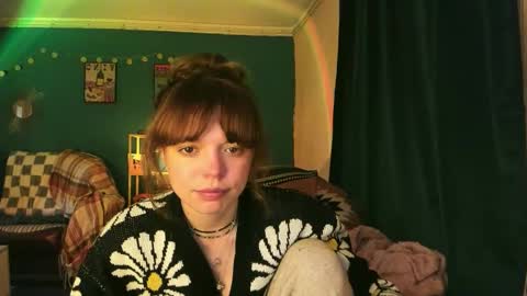 Snapshot of clancyosbourne chatting on 11.24.25 Clancy online show from 11.24.25