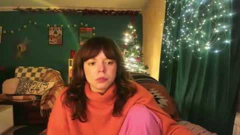 Snapshot of clancyosbourne chatting on 12.04.25 Clancy online show from 12.04.25