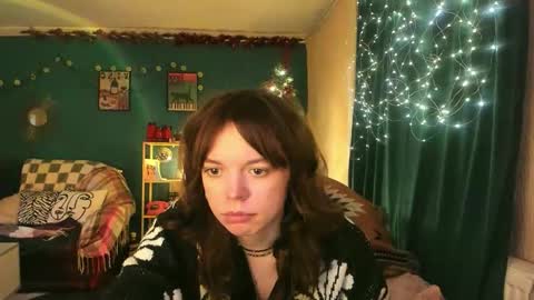 Snapshot of clancyosbourne chatting on 12.05.25 Clancy online show from 12.05.25