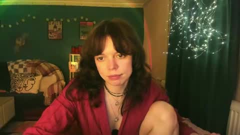 Snapshot of clancyosbourne chatting on 04.16.26 Clancy online show from 04.16.26