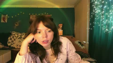 Snapshot of clancyosbourne chatting on 05.06.26 Clancy online show from 05.06.26