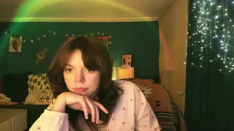 Snapshot of clancyosbourne chatting on 05.14.26 Clancy online show from 05.14.26