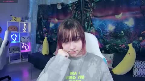 Snapshot of clarabenson chatting on 01.09.26 clarabenson online show from 01.09.26