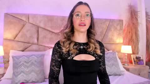 Clara del mar online show from 05.19.26