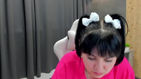 Snapshot of claradunkel chatting on 03.15.26 Clara online show from 03.15.26