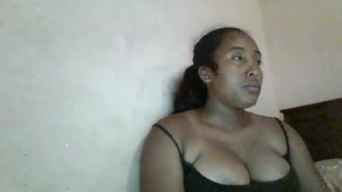 Clarah0123 online show from 01.13.25