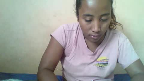 Clarah0123 online show from 10.01.25