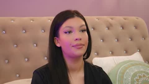 Clara online show from 11.20.25