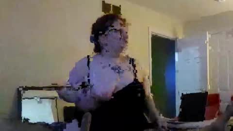 Snapshot of clarbrit561 chatting on 03.27.26 Clarbrit561 online show from 03.27.26