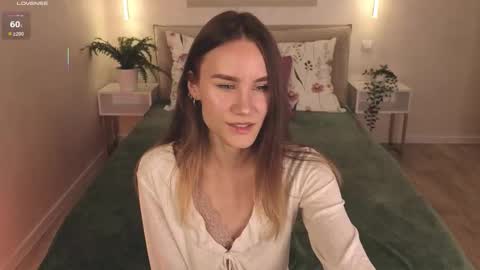 Claire online show from 09.19.25