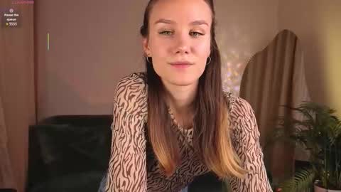 Claire online show from 10.02.25