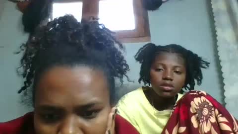 clarisse98 online show from 10.28.25